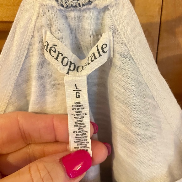 Aeropostale Flowered Tank Top Size L - Picture 4 of 4